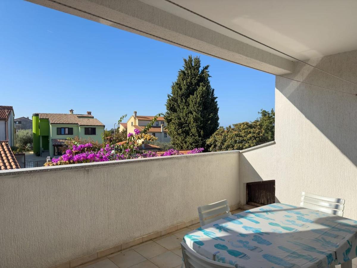 Holiday home House For 12 People Close To The Sea *